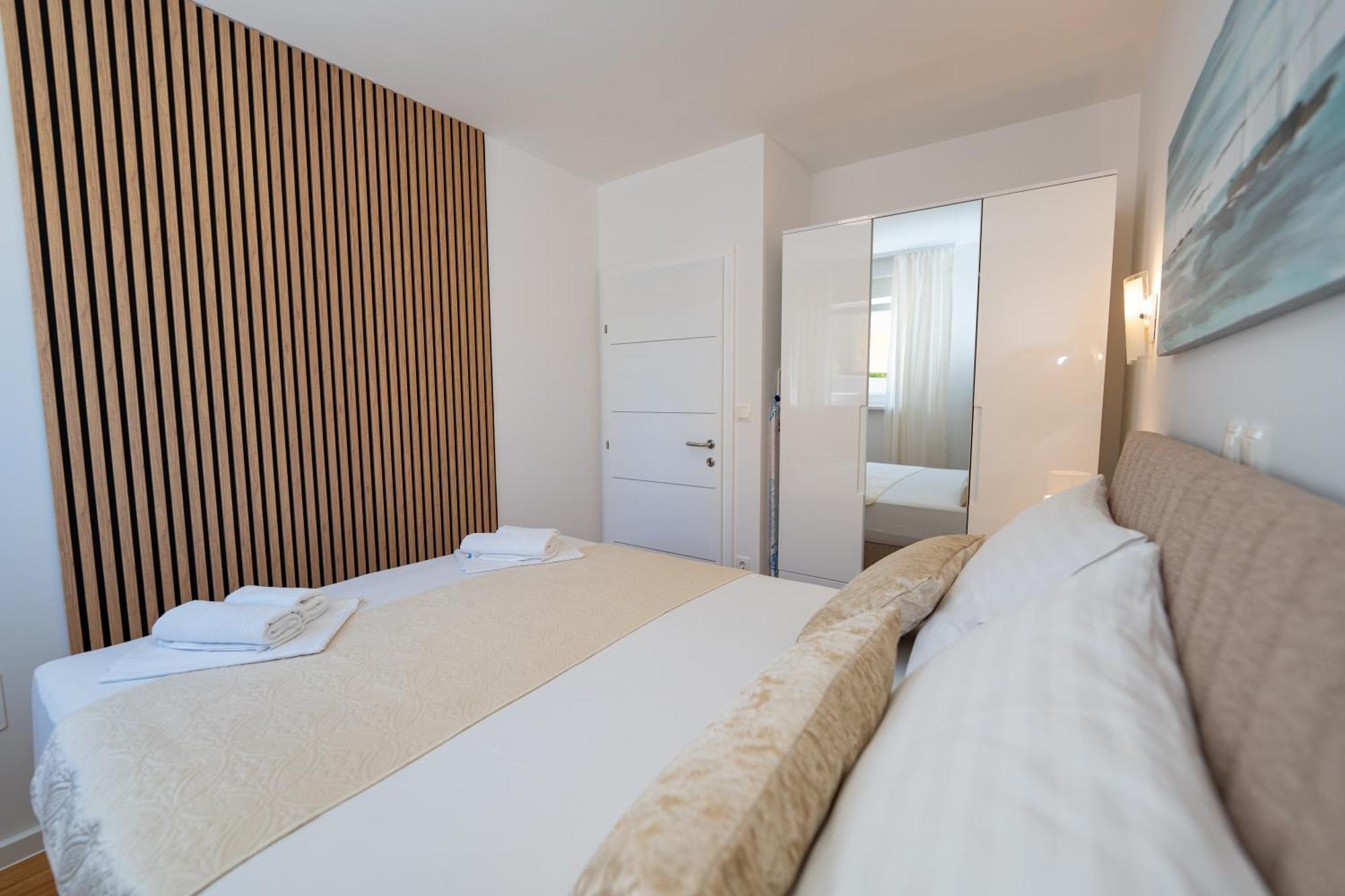 Apartment Funtastic With Private Pool Novalja Kültér fotó